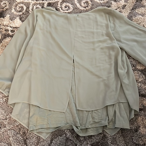 A. Byer lace detail top, sage green, size L GUC! - Picture 5 of 7